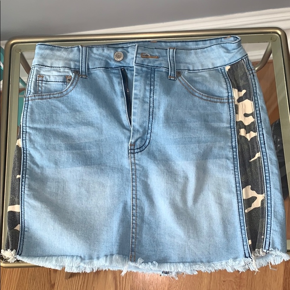 New with tags jean skirt with camo stripe on side